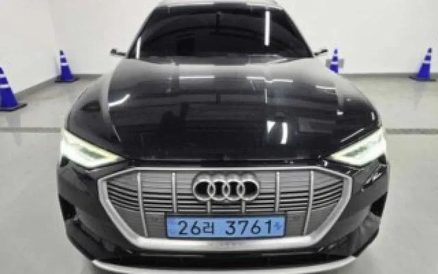 인천외제중고차시세 e-트론 55 콰트로 매물 사진 10 - 2022/01 98,803km