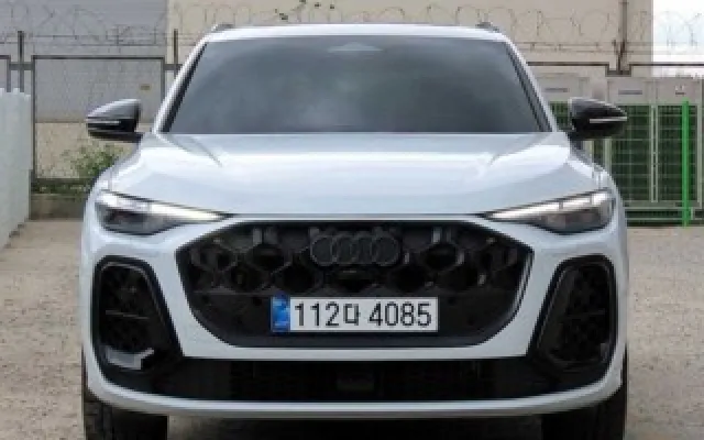 인천외제중고차시세 Q5 (80A) 40 TDI 콰트로 S-라인 매물 사진 17 - 2025/11 8,085km