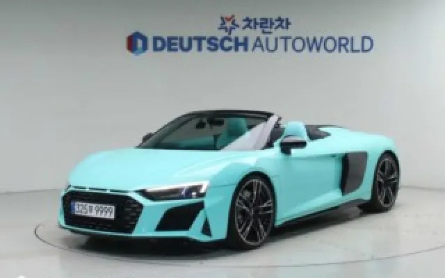 인천외제중고차시세 R8 (4S) 5.2 V10 퍼포먼스 스파이더 매물 사진 10 - 2022/04 25,941km