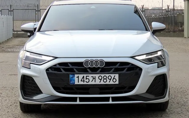 인천외제중고차시세 A3(8Y) 40 TFSI 프리미엄 매물 사진 19 - 2025/05 15,407km